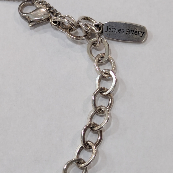 James Avery Silver Horse with Saddle Charm and Bracelet - Picture 3 of 5